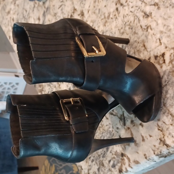 MICHAEL KORS Solid Black Leather Pull On Open-Toe Ankle Platform Boots Shooties - Picture 8 of 16